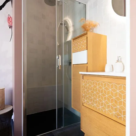 Spacieux Au Coeur D'angers Etage 2 - 6 Personnes アパート *