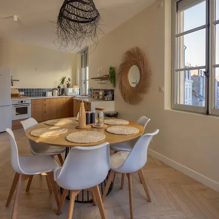 Spacieux Au Coeur D'angers Etage 2 - 6 Personnes アパート アンジェ