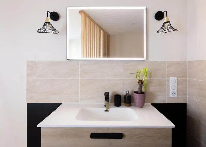 Spacieux Au Cœur D'angers étage 2 - 6 Personnes * Angers